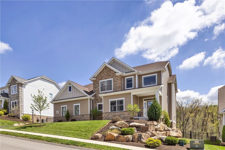 Property Photo:  494 Harvest View Drive  PA 15367 