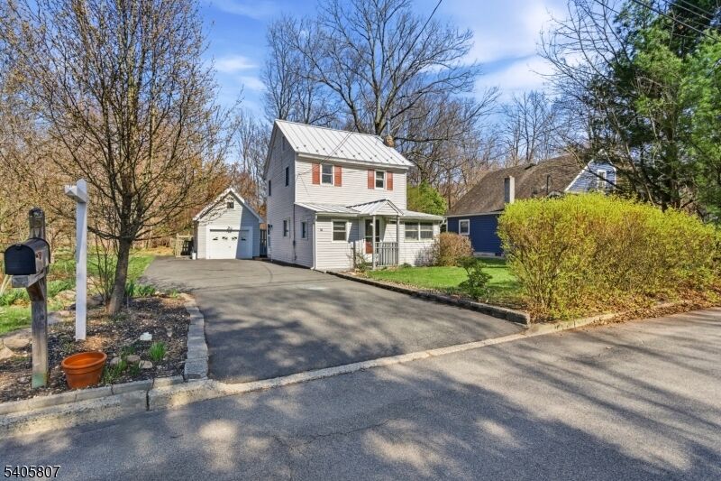 Property Photo:  15 Parker Rd  NJ 07856 