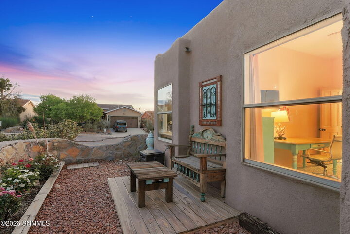 Property Photo:  2013 Rubina Court  NM 88007 