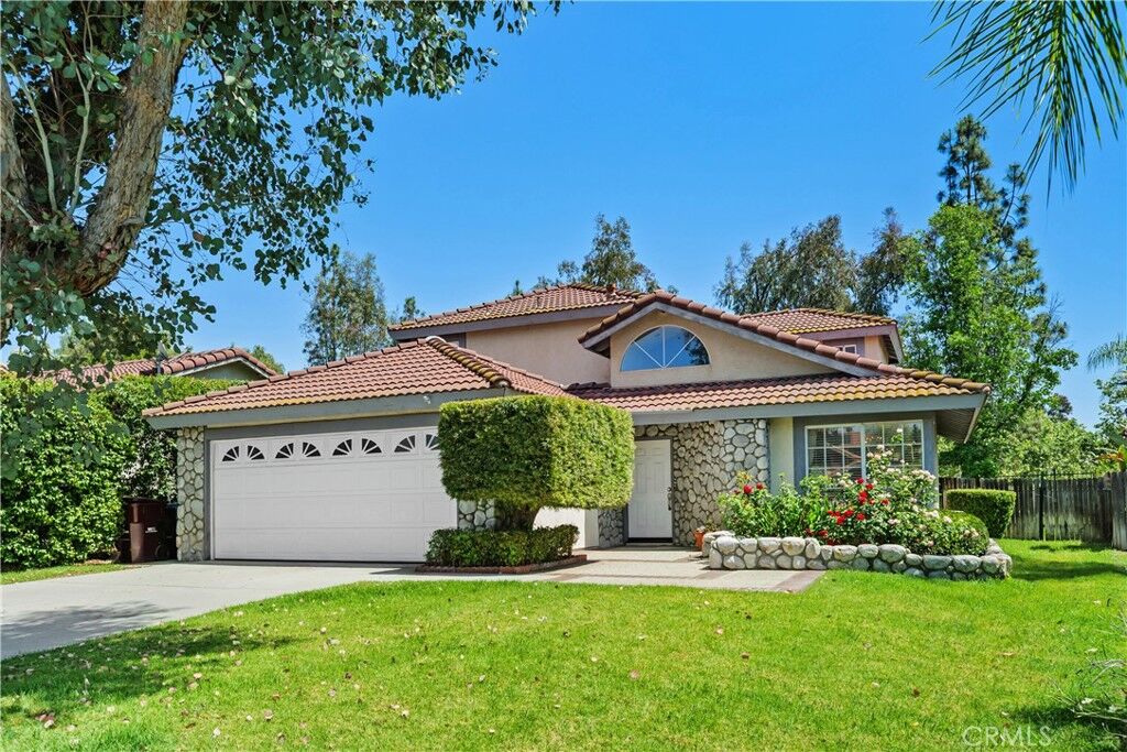 Property Photo:  39560 Seven Oaks  CA 92562 