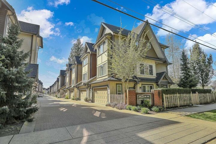 Property Photo: 6971 122 Street 17 BC V3W 1B6