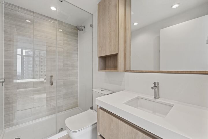 Property Photo: 6080 McKay Avenue 2102 BC V5H 0J4