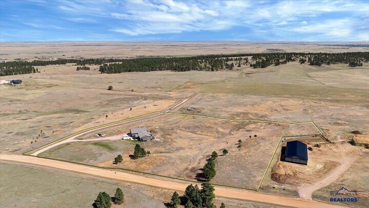 Property Photo:  13507 Ahyoka Ln  SD 57769 