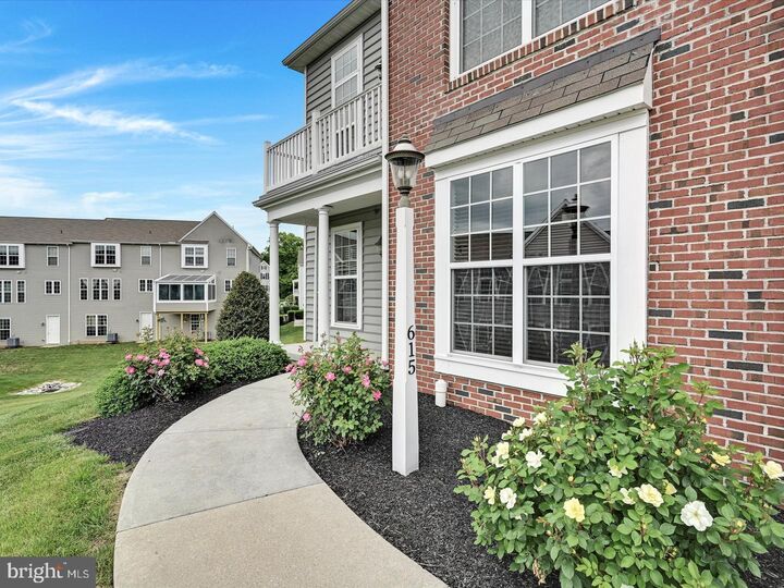 Property Photo:  615 Darby Court  PA 17036 