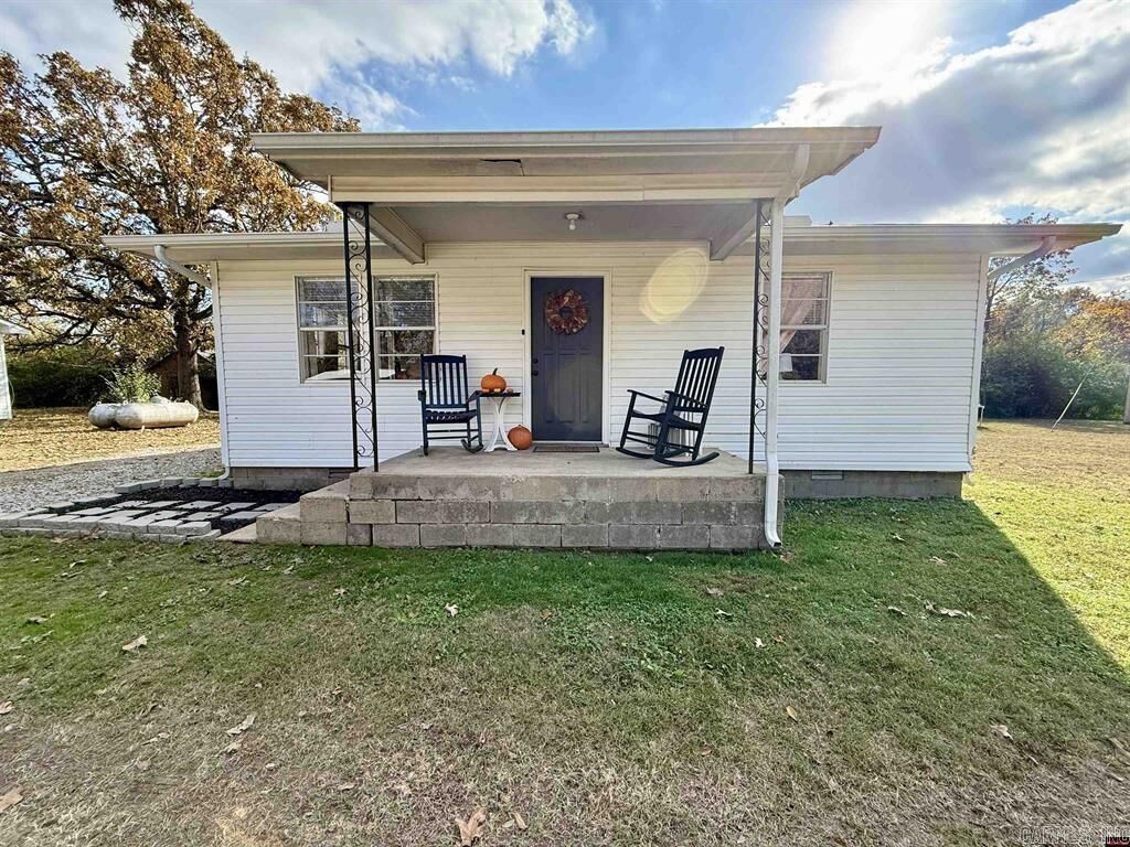 Property Photo:  5173 Old Military Road  AR 72653 