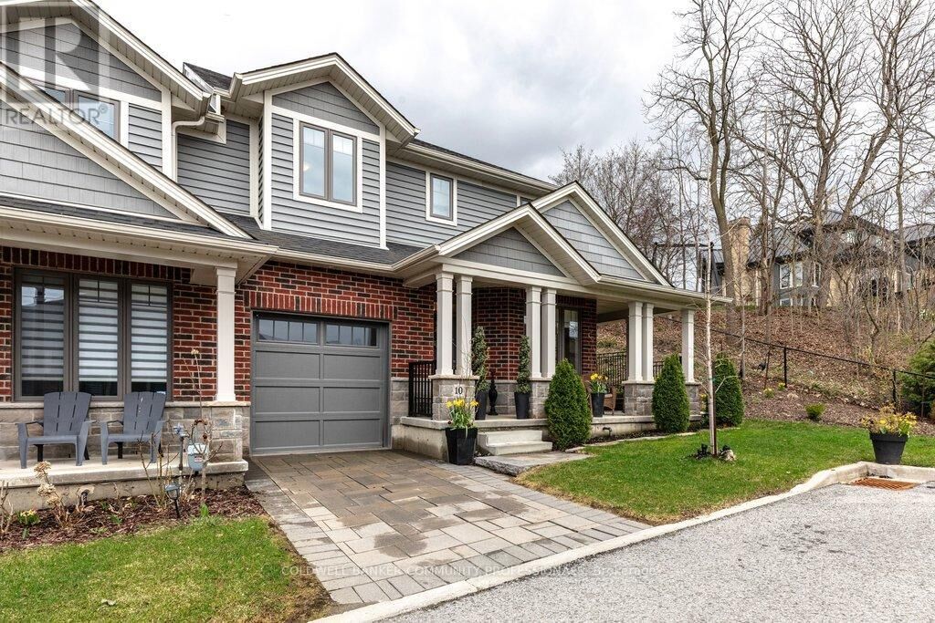 Property Photo: 2848 King Street 10 ON L0R 1S0