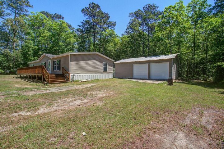 Property Photo:  105 Chinners Lane  SC 29483 