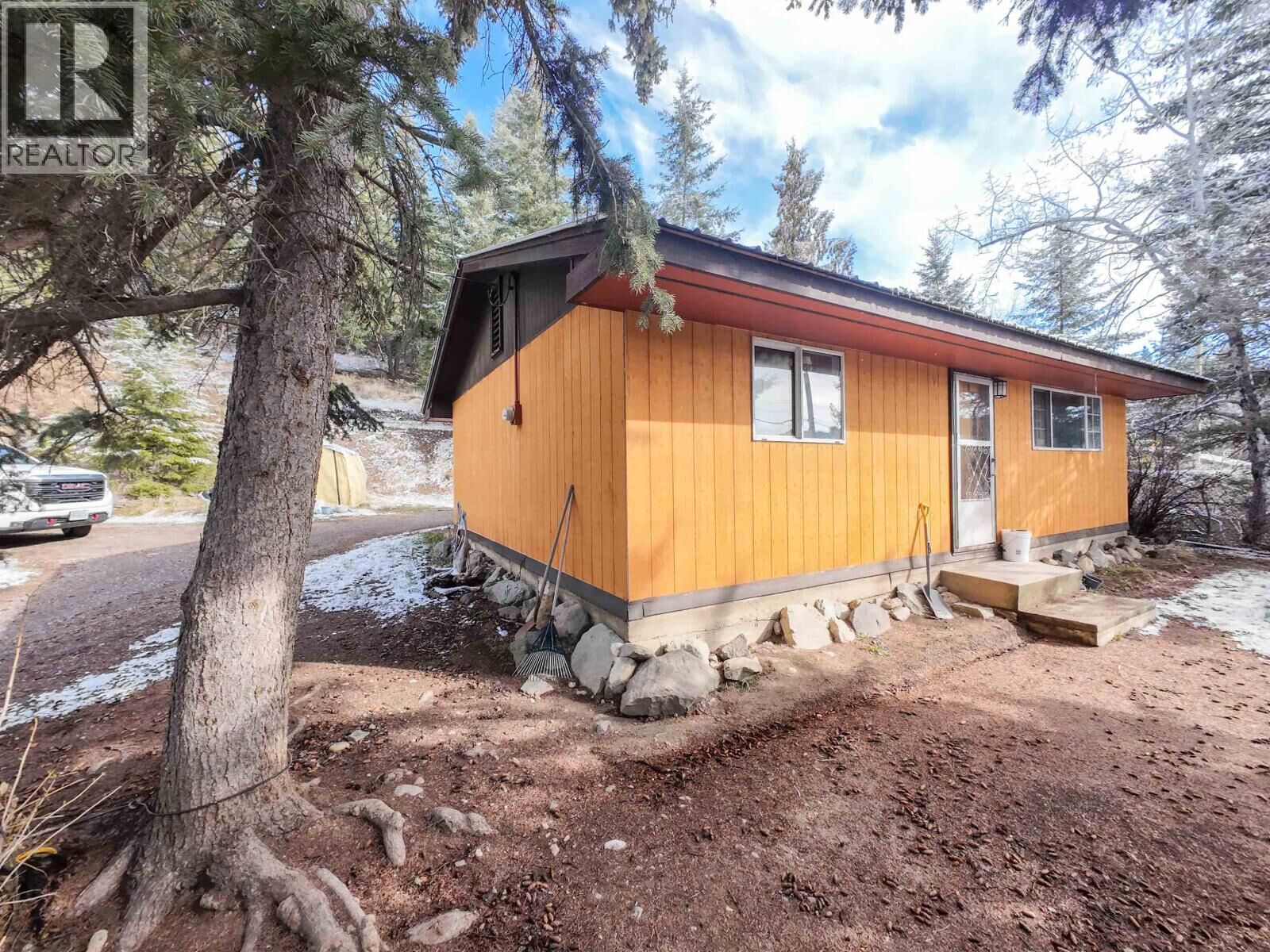 Property Photo:  6732 Lagerquist Road  BC V0L 1P0 
