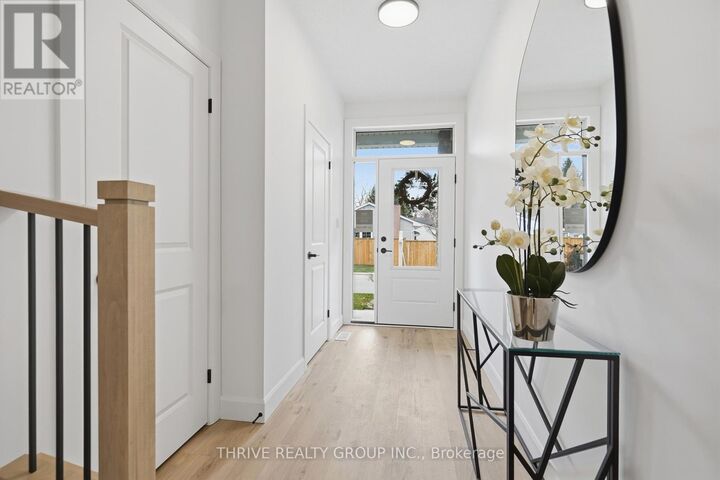 Property Photo: 279 Hill Street 11 ON N5L 0C4
