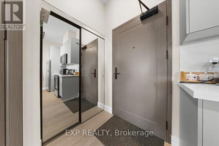 Property Photo:  180 Kanata Avenue 515  ON K2T 0T4 