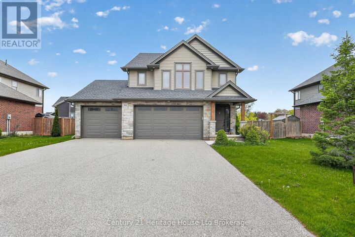 Property Photo:  81 Graydon Drive  ON N0J 1N0 