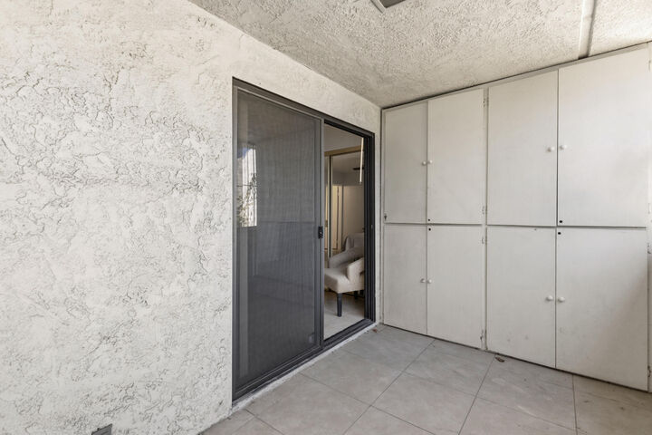 Property Photo:  5301 E Waverly Drive 199  CA 92264 