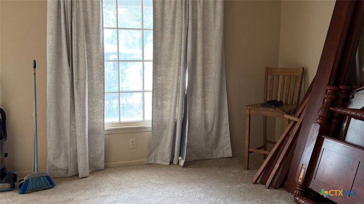 Property Photo:  212 W Killen Lane  TX 76501 