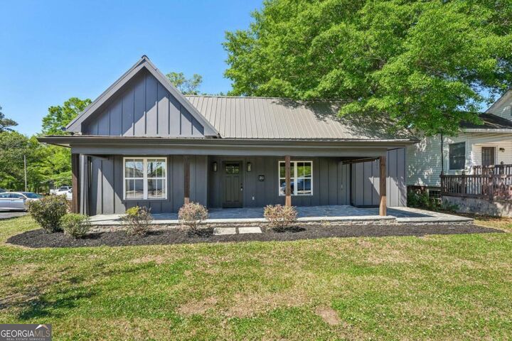 Property Photo:  212 Hamilton Avenue  GA 30110 