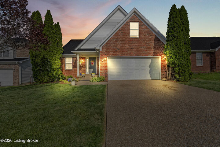 Property Photo:  7113 Alma June Way  KY 40228 