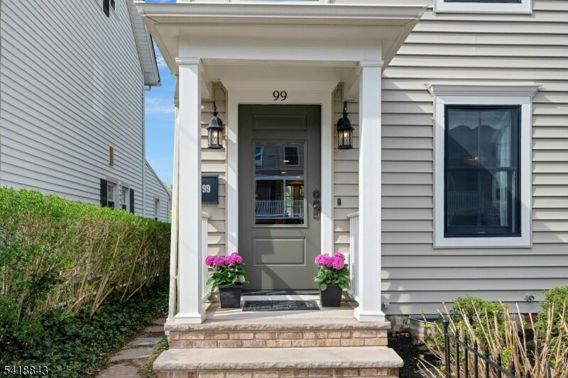 Property Photo:  99 Macculloch Ave  NJ 07960 