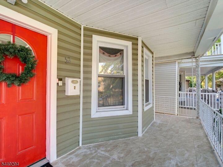 Property Photo:  52 Amherst St  NJ 07018 