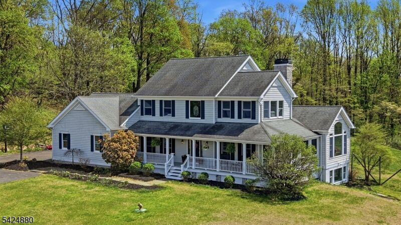 Property Photo:  19 Allerton Rd  NJ 08833 