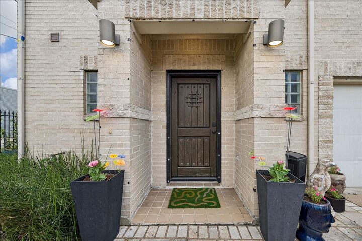 Property Photo:  5201 Cornish Street  TX 77007 