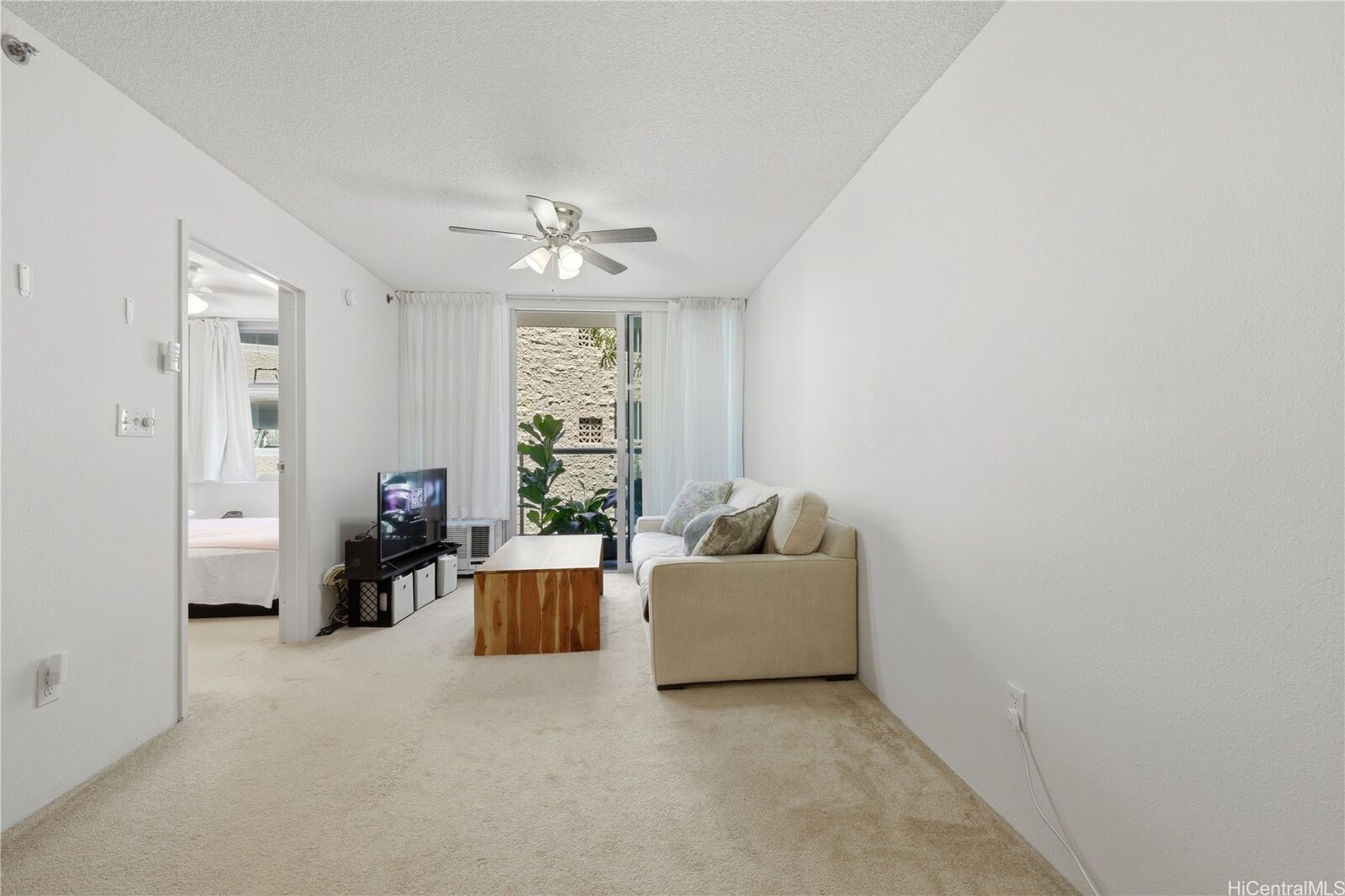 Property Photo:  1448 Young Street 304  HI 96814 