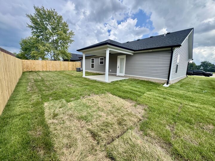 Property Photo: 112 Bow Bridge Drive KY 40403