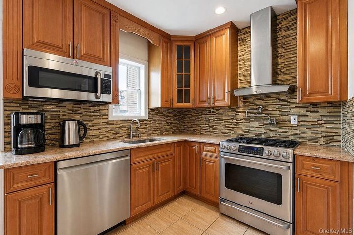 Property Photo: 550 Cross Bay Boulevard NY 11693