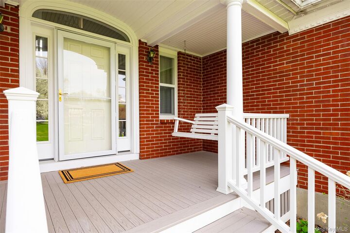 Property Photo:  102 Beaver Road  NY 12540 