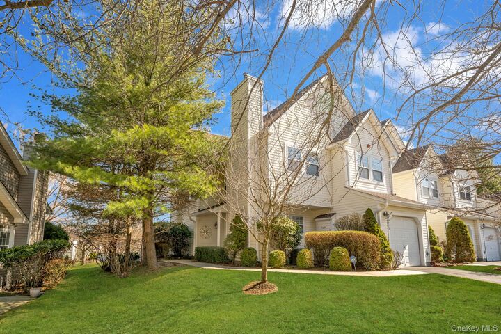 Property Photo: 229 Erik Drive NY 11733