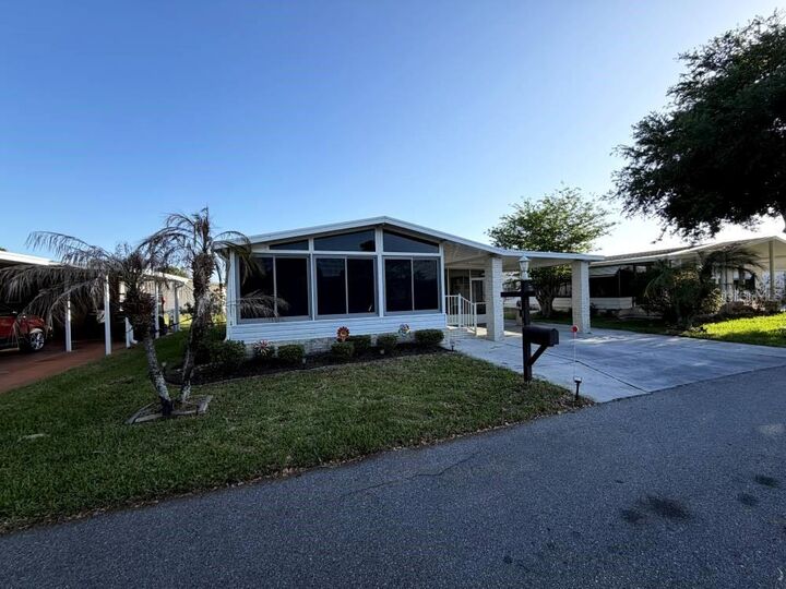 Property Photo: 161 Greenview Drive 161 FL 33881