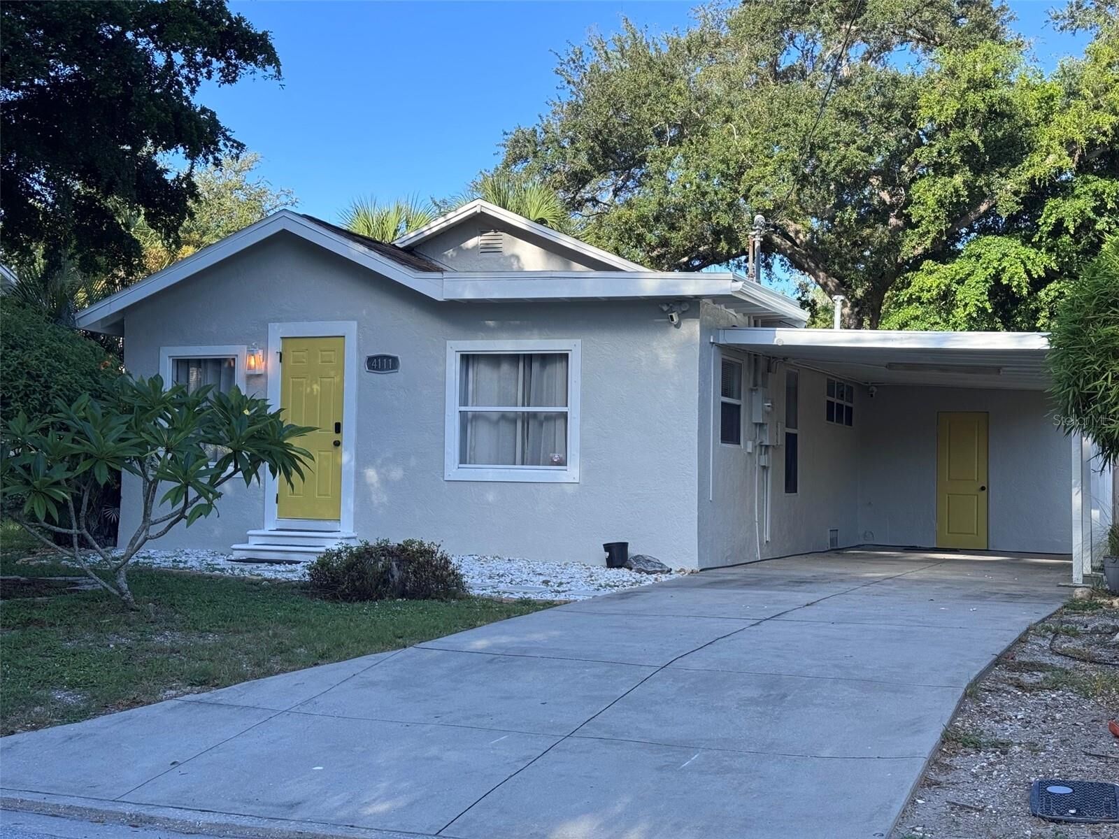 Property Photo: 4111 Sarasota Avenue FL 34234