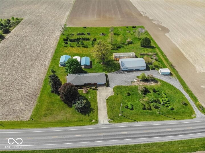 Property Photo:  5735 E 400 S  IN 46902 
