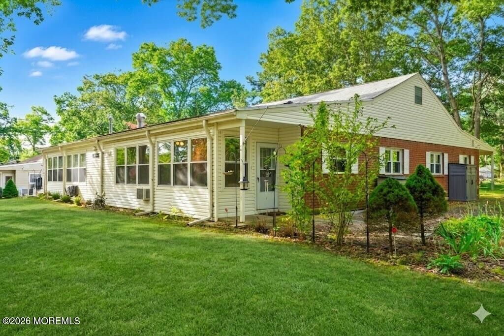 Property Photo:  11 Birch Street  NJ 08757 