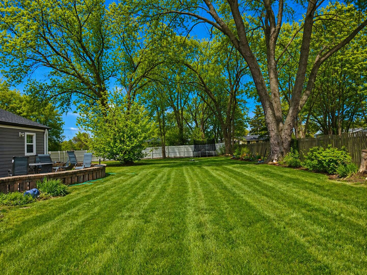 Property Photo:  1635 Dun Lo Drive  IL 60004 