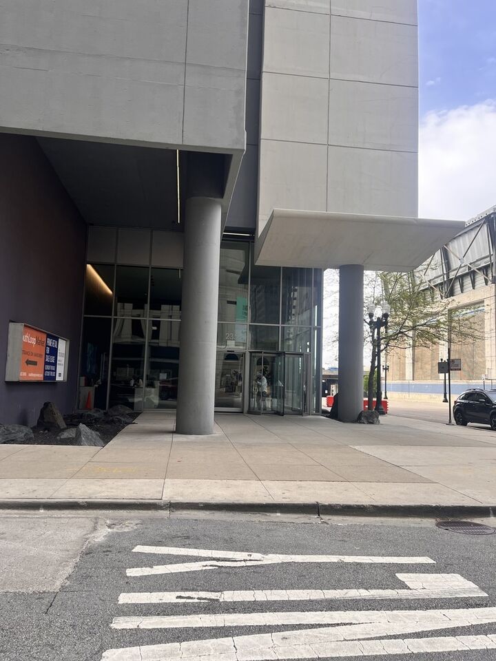 Property Photo:  235 W Van Buren Street 2415  IL 60607 