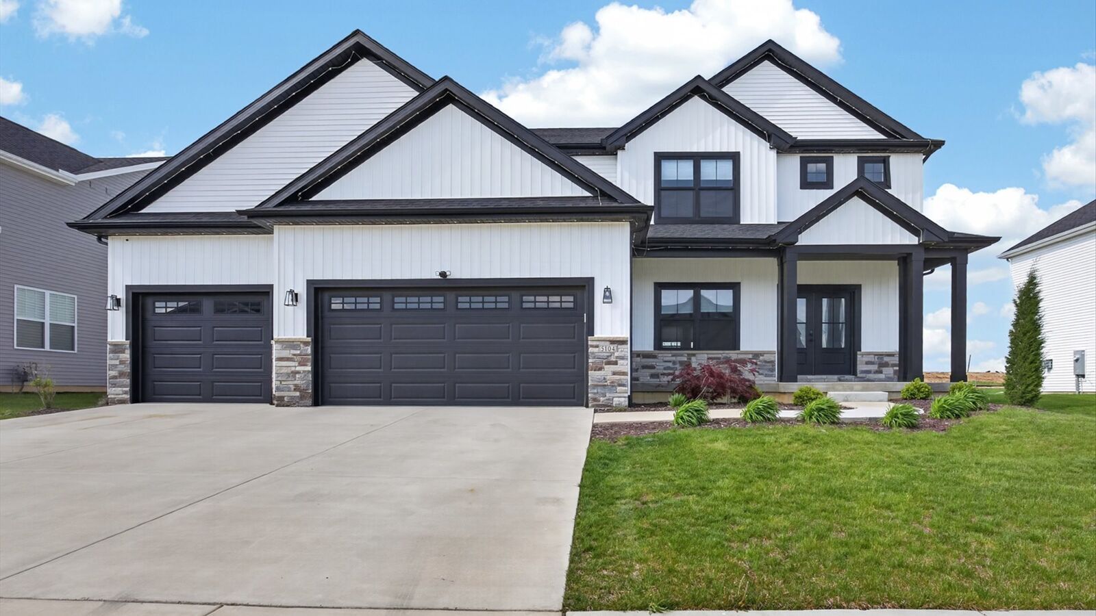 Property Photo: 5104 Finlen Lane IL 61705