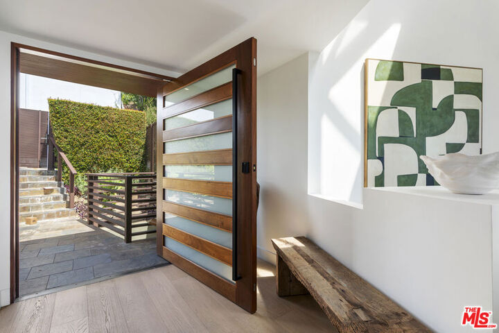 Property Photo:  2759 Creston Drive  CA 90068 