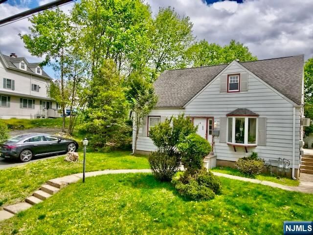 Property Photo:  382 High Mountain  NJ 07508 