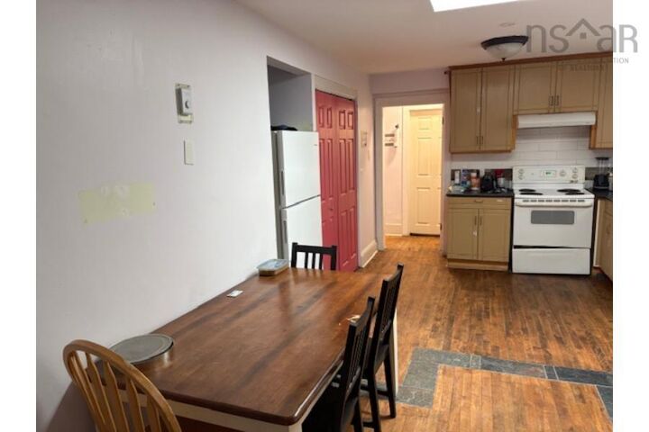 Property Photo: 6411 6413 6415 Quinpool Road NS B3L 1A7