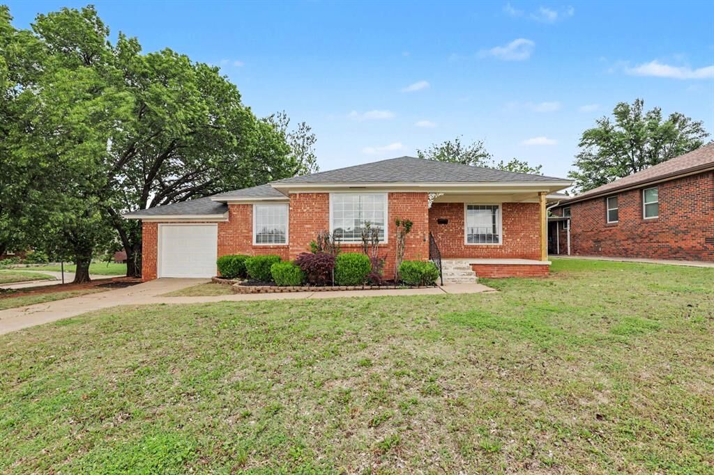 Property Photo:  5428 N Francis Avenue  OK 73118 