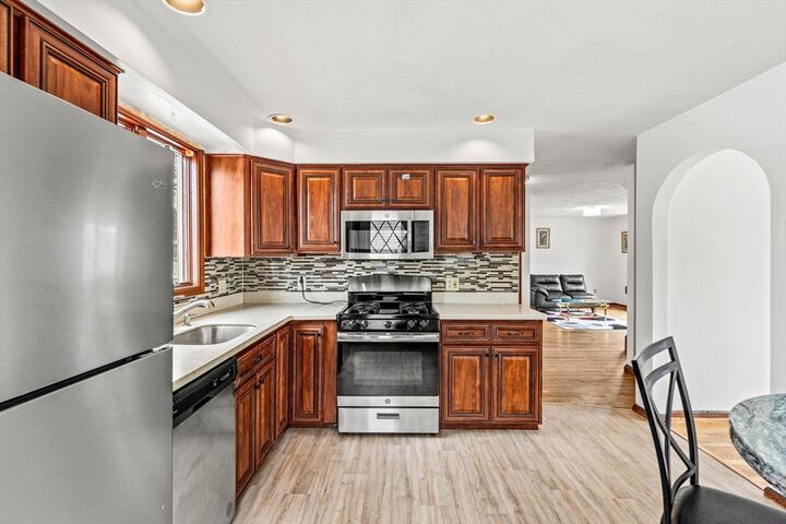 Property Photo:  19 Rosewood Ave  MA 01821 