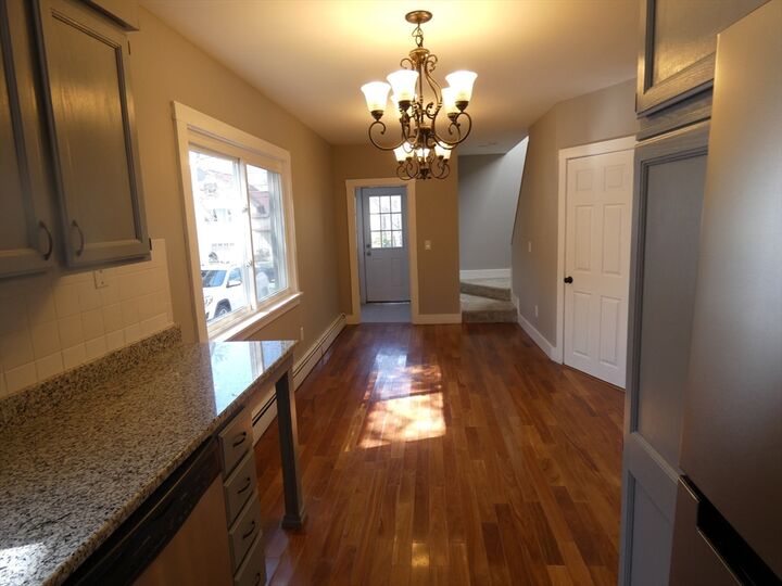 Property Photo:  98 Maple Street 1  MA 01440 