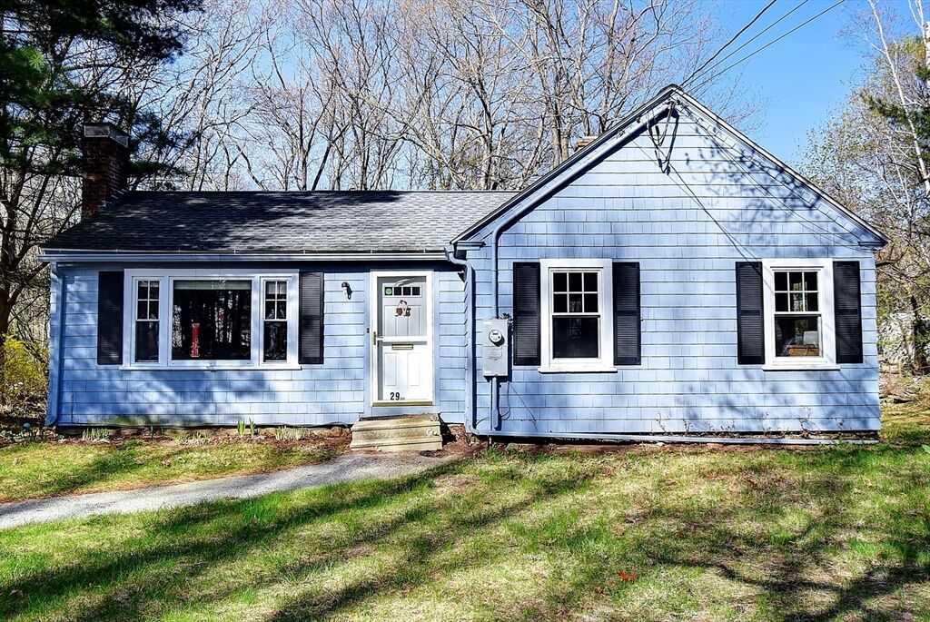 Property Photo:  29 Outlook Drive  MA 01602 
