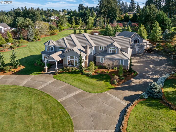 Property Photo:  17663 S Fieldstone Ln  OR 97045 