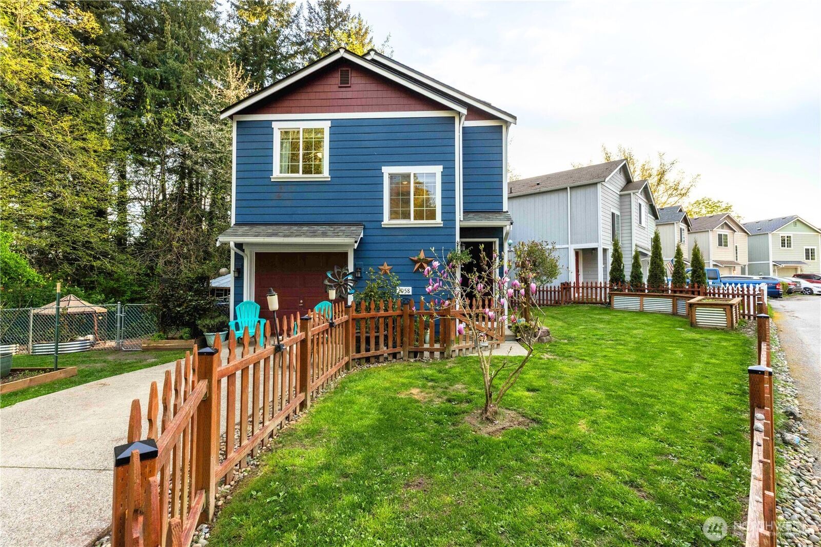 Property Photo:  2058 NE Green Glen Lane  WA 98311 