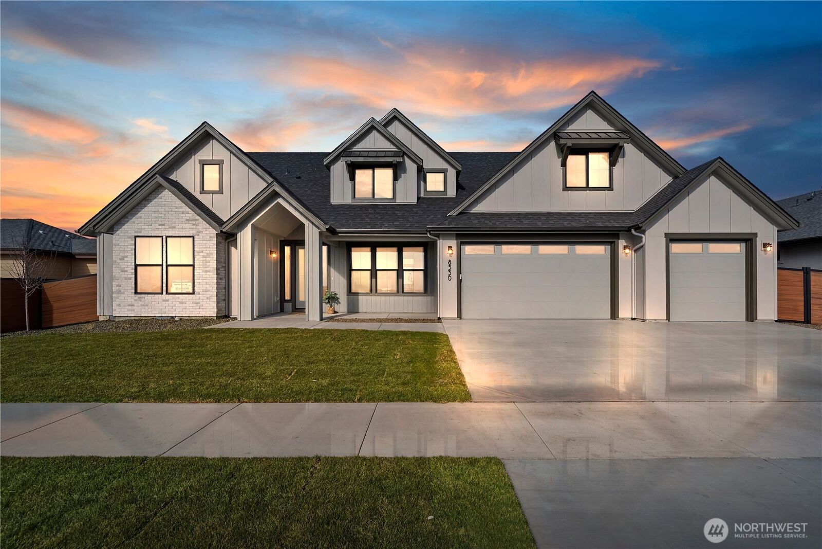 Property Photo:  14827  210th Place E 1488  WA 98391 