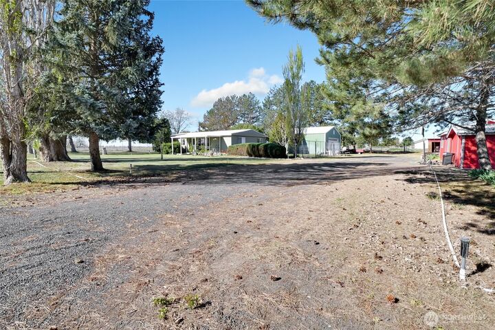 Property Photo:  9630  Rd. H.8  NE  WA 98837 