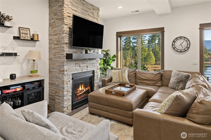 Property Photo:  100  Wildflower Loop  WA 98922 