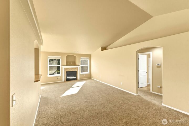 Property Photo:  919  Highland Road  WA 99362 