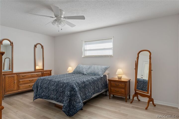 Property Photo:  3605 E Lake Todd Drive  FL 34442 