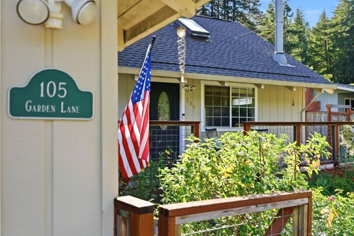 Property Photo:  105 Garden Lane  CA 95006 